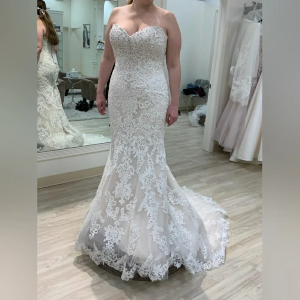 Stella by Sottero & Midgley Wedding Dress Size 12 - Picture 2 of 3